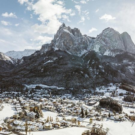 Mirabell Alpine Garden Resort & Spa Siusi Dış mekan fotoğraf