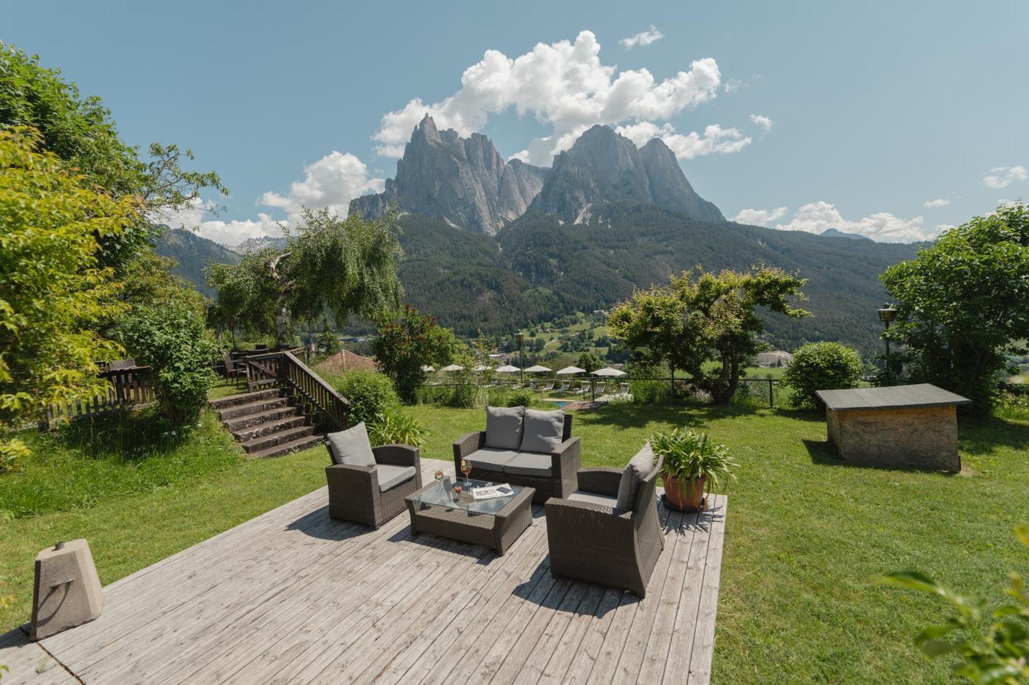 Mirabell Alpine Garden Resort & Spa Siusi Dış mekan fotoğraf